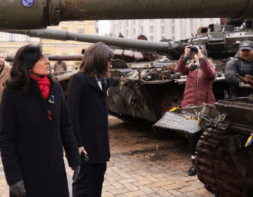 加拿大将向乌克兰捐赠200辆装甲运兵车