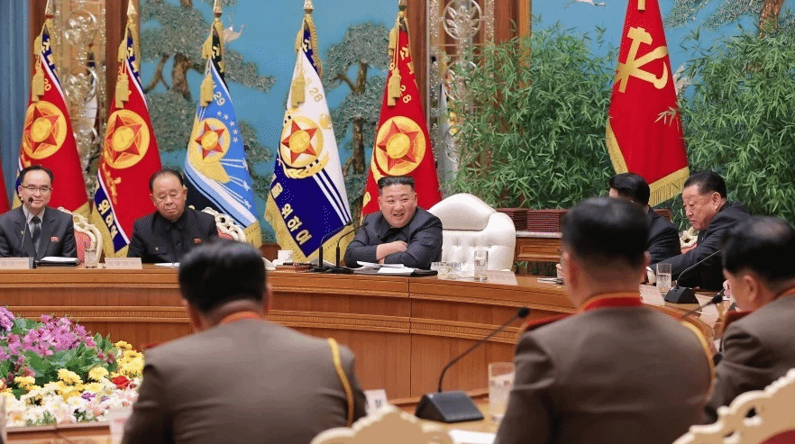 朝鲜劳动党中央军事委员会讨论今年军事政治任务