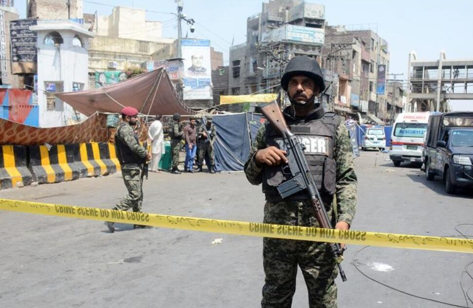 巴基斯坦西南部自杀式袭击致9人死亡