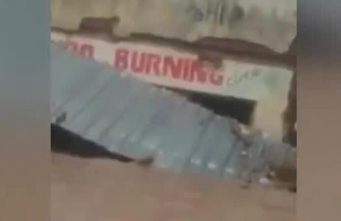 热带气旋“弗雷迪”袭击马拉维已致225人死亡