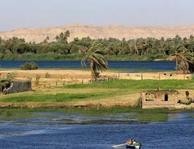 埃及在西部沙漠挖掘174公里的人工河流