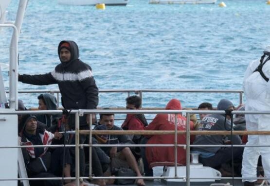 约60名非法移民在马耳他海域获救