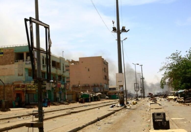 综合消息：苏丹武装冲突进入第六天 平民死亡人数超300