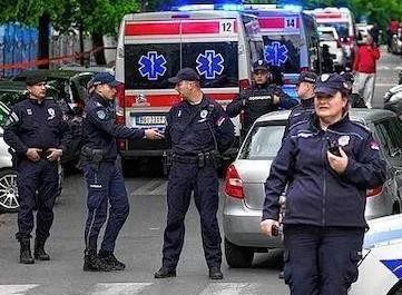 塞尔维亚发生学校枪击事件已致9死 武契奇发表讲话