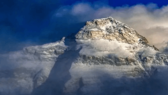 27次！尼泊尔登山向导创造登顶珠峰新纪录