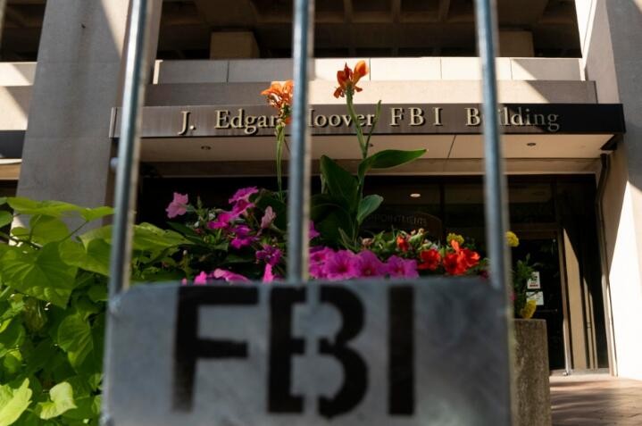 “监控帝国”又添“新锤”！美国FBI被曝滥用私人通信数据