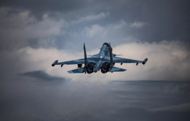 波罗的海两架美军轰炸机接近俄空域 俄国防部回应