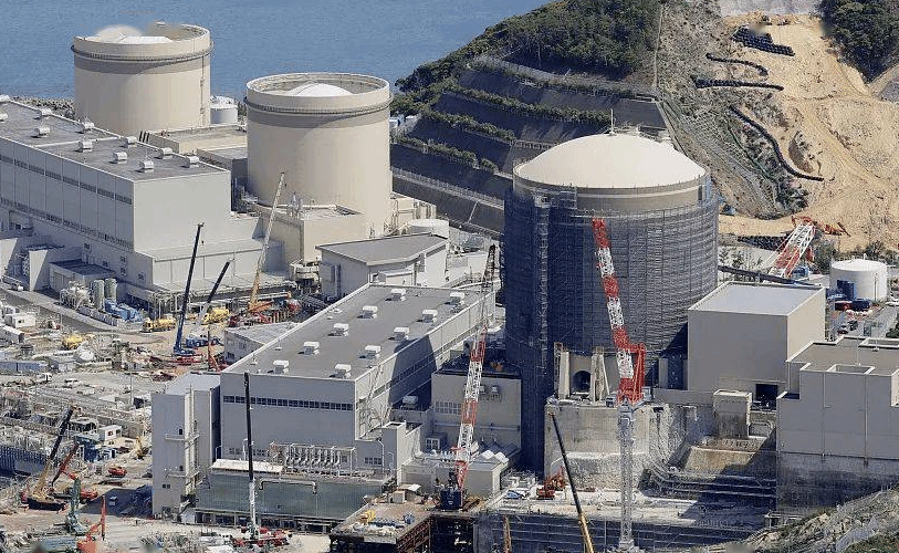 日本通过法律允许核电站运转时间超过60年限制