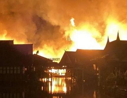 泰国芭提雅网红打卡点发生火灾 直接经济损失约1亿泰铢