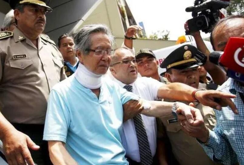 秘鲁前总统藤森获释出狱