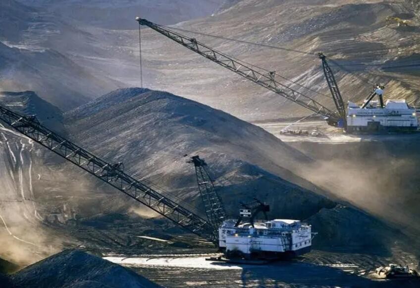 山西严格管控煤矿采掘接续紧张 严禁超能力生产