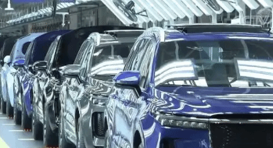 出口量增900% 上半年我国新能源车“产销两旺”