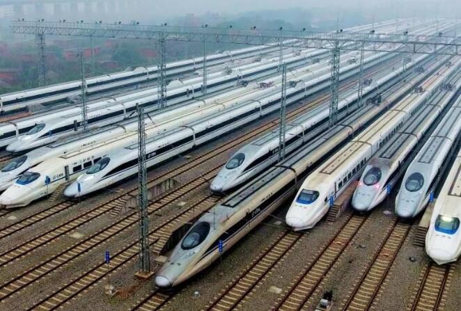 全国铁路7月1日起实行新的列车运行图