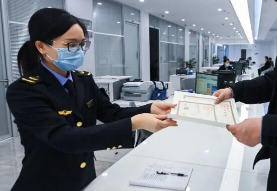 全国登记在册个体工商户已达1.19亿户 占经营主体总量67.4%