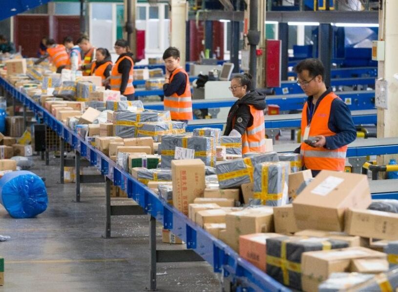 上半年我国快递业务量超600亿件 同比增长超17%