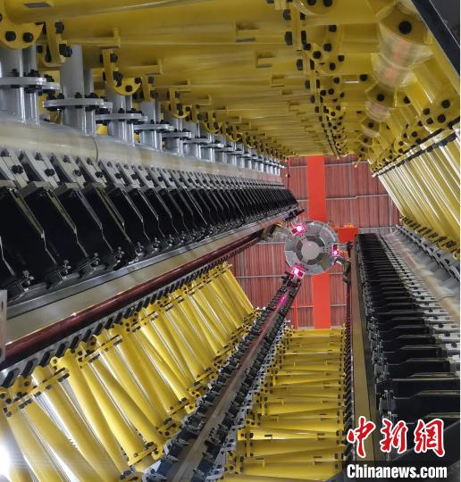 投入试运行的电磁弹射微重力实验装置(4秒)内部。 中国科学院空间应用中心 供图 投入试运行的电磁弹射微重力实验装置(4秒)内部。 中国科学院空间应用中心 供图