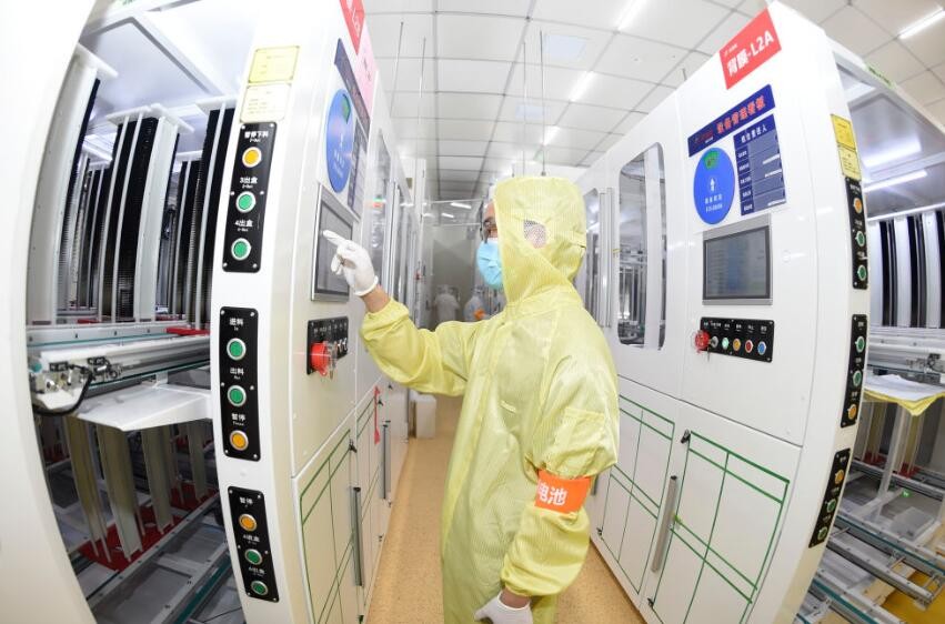 粤苏上半年GDP双双突破6万亿 经济增长动能优化