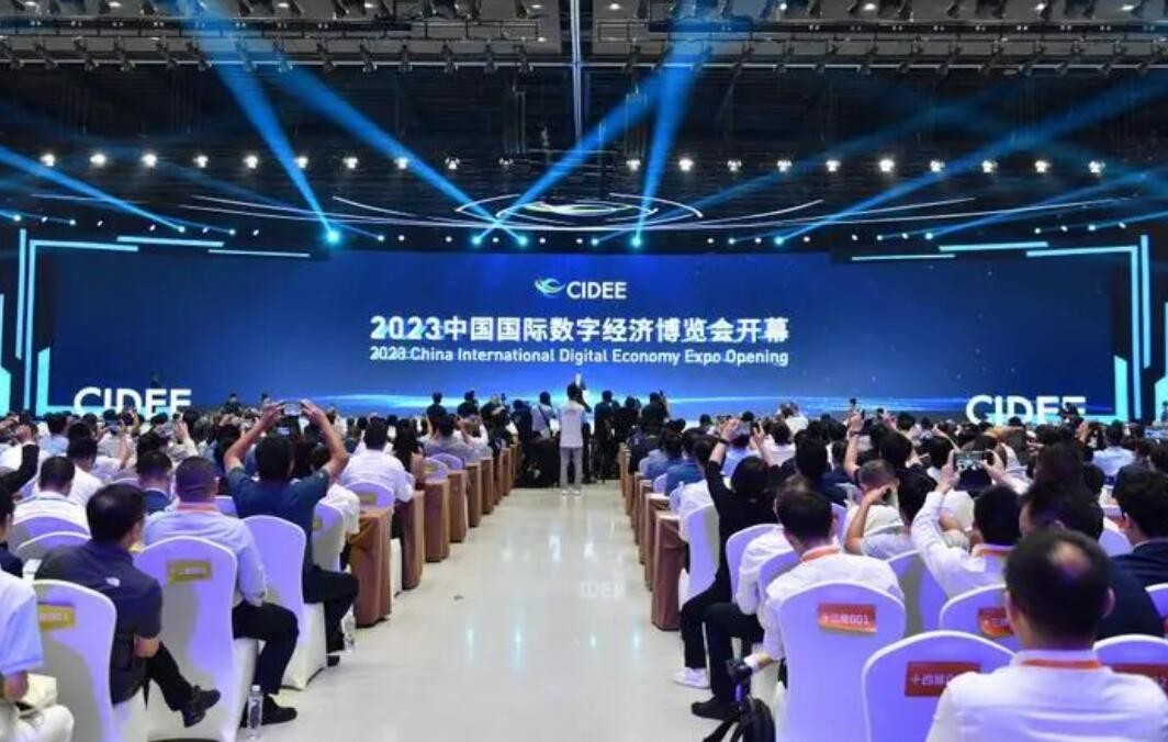 10年来上合组织成员国法律和司法行政领域合作取得丰硕成果