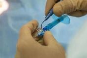 第四批国家组织高值医用耗材集采启动 聚焦人工晶体及运动医学类