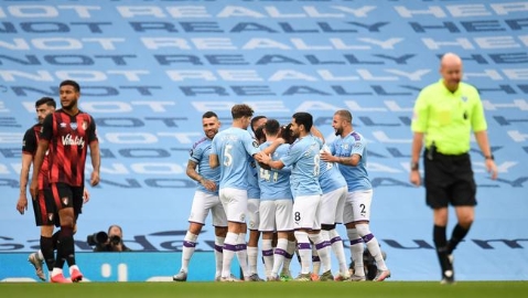 英超-席尔瓦热苏斯进球 曼城2-1主场6连胜