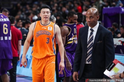 李根交易方案调整为2换1 俞长栋确认加盟北控