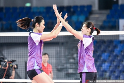 排超-天津女排3-0山东 李盈莹+朱婷夺41分