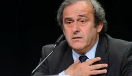 普拉蒂尼退出FIFA主席大选：不公平的游戏