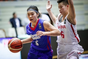 U18女篮亚青赛-中国45分屠中国台北 李月汝20+16