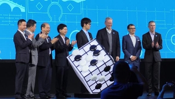 柯洁遭闪光灯轰炸 DeepMind：人类始终是赢家