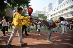 中日青少年体质对比：身高领先1CM体能明显落后