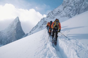 滑雪登山成冬青奥项目 三年前进入奥运大家庭