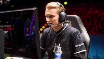 Zven：队伍表现很完美 认可中单说的5-1出线