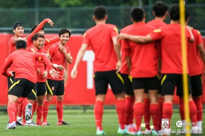 国足vs关岛前瞻：新起点！ 归化升级助李铁首秀