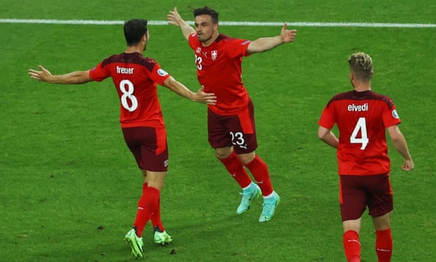 欧洲杯-沙奇里2球德甲飞翼助攻 瑞士3-1土耳其
