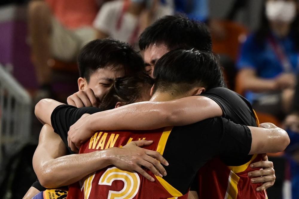 追平历史第二佳绩！中国三人女篮胜法国夺铜牌