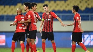 中超-吕文君传射张华晨连场建功 海港3-0武汉