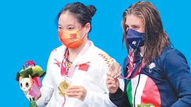 首个比赛日勇夺五金 中国选手比出水平赛出友情