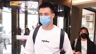 辽篮官宣续约赵继伟：祝他家庭幸福事业成功
