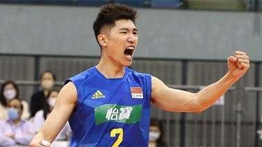 亚锦赛八强赛-中国男排四年来首次击败日本队