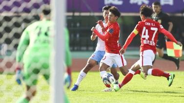 足协杯-李凯造点宋博命中 青岛青春岛1-0广州