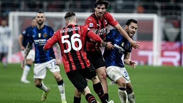 意甲-劳塔罗失点托纳利造乌龙 米兰1-1国米止连胜