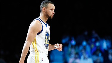 NBA-库里37杜兰特19+5 勇士三节灭悬念轻取篮网