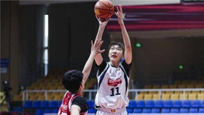 WCBA综合：四川、内蒙古豪取13连胜