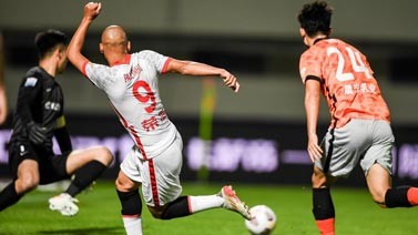 中超-李申圆破僵奥斯卡穆伊 海港3-1胜深足