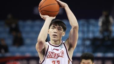 吴前23分王奕博高效17+8 浙江克北控获连胜