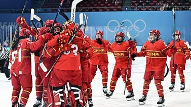 中国女冰主教练：比赛在于拼搏 胜负不在世界排名
