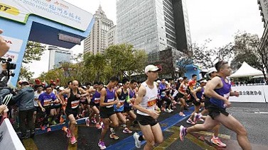 杭州马拉松组委会：2021杭州马拉松取消举办
