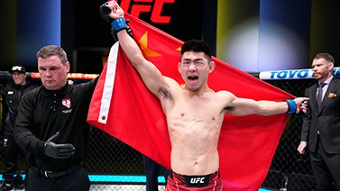 126秒击倒对手UFC排名前十 宋亚东有个大梦想