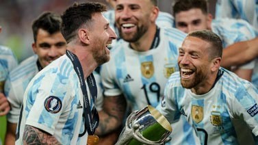 欧美杯-梅西2助攻 劳塔罗传射 阿根廷3-0胜意大利
