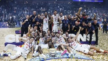 西班牙力克法国夺得欧锦赛冠军 队史第四冠